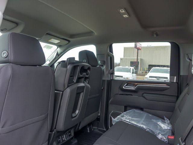 2026 Chevrolet Silverado 3500HD LT image 11