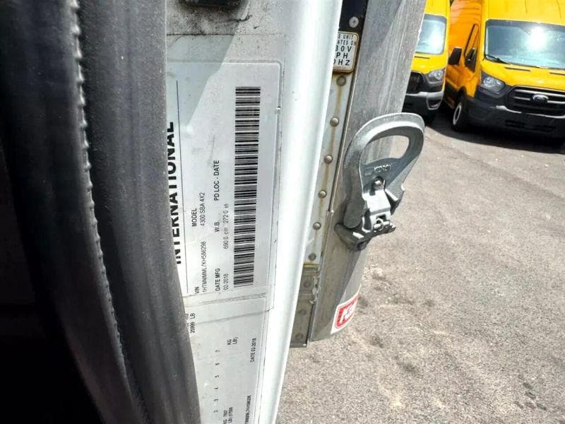 2019 International 4300 image 31