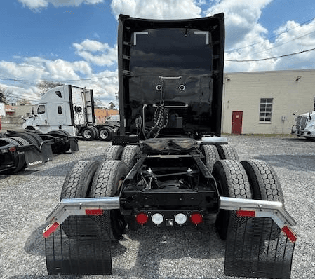 2020 Kenworth T680 image 4