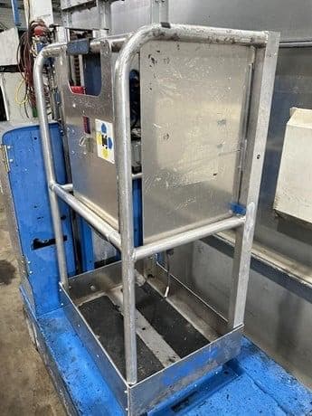 2015 GENIE GR12 image 12