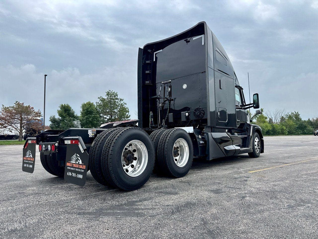 2023 Kenworth T680 image 4