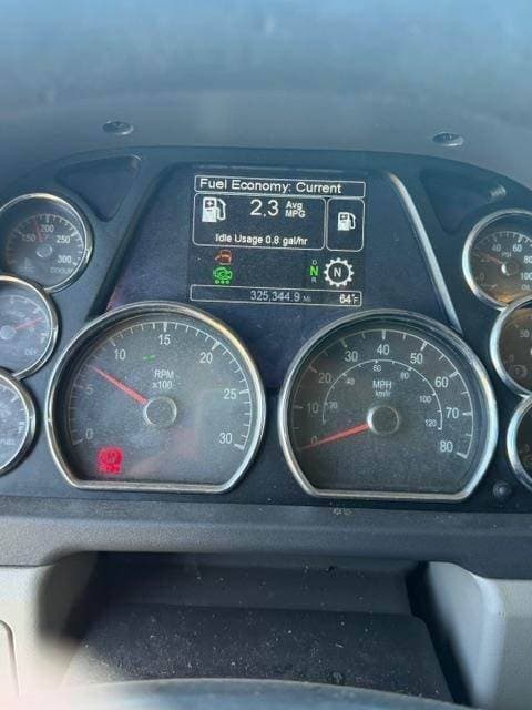 2019 Peterbilt 567 image 7