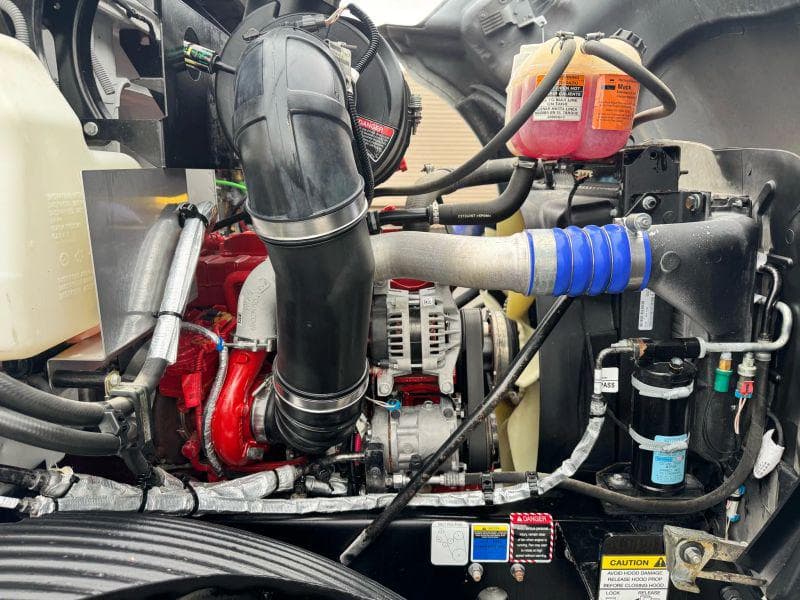 2021 Mack AN64T image 21