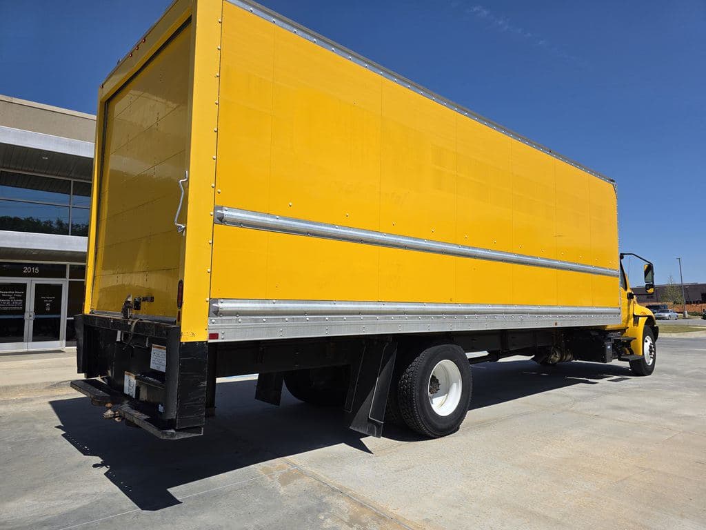 Used 2021 INTERNATIONAL MV607 image 5