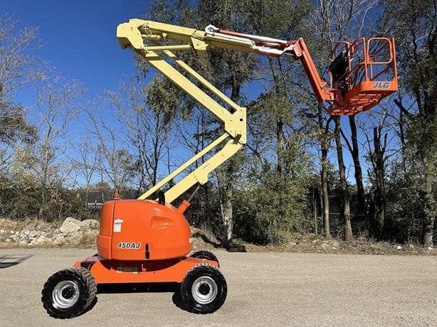 2014 JLG 450AJ image 8