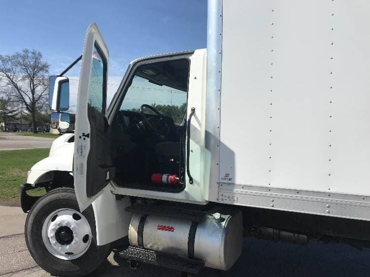 2022 International MV607 Box Truck - 220HP, 6 Speed Automatic, Roll up Door image 15