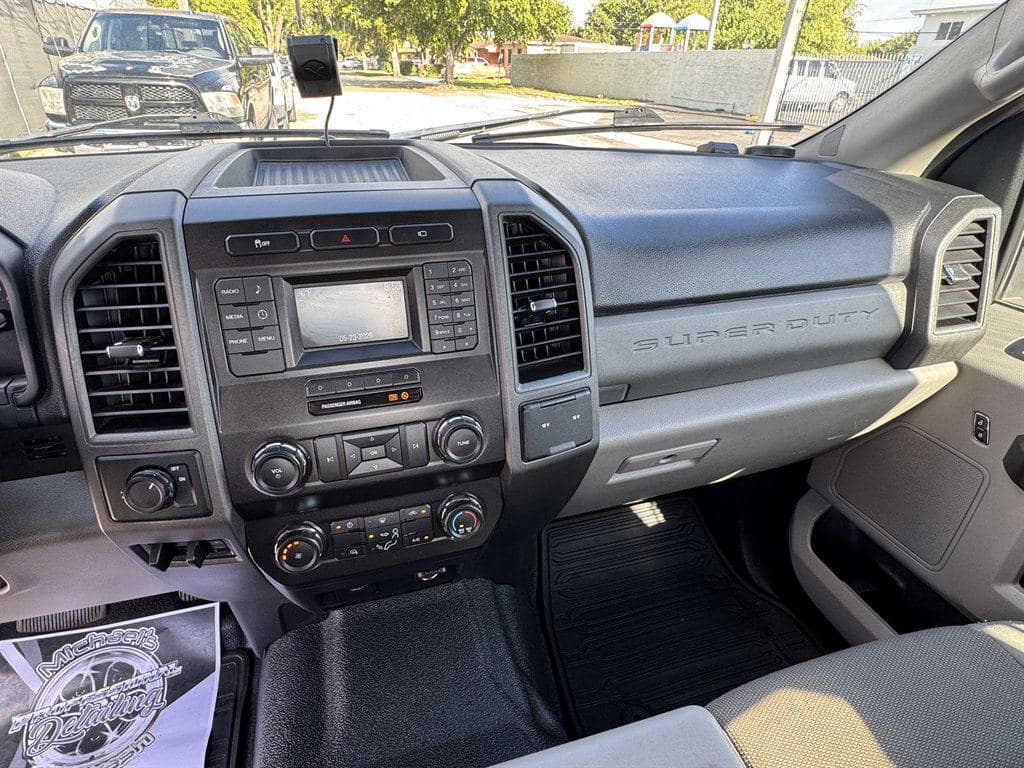 2019 Ford F250sd image 61