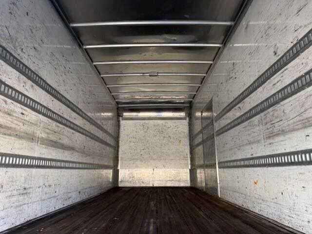 2019 Freightliner M2 image 6