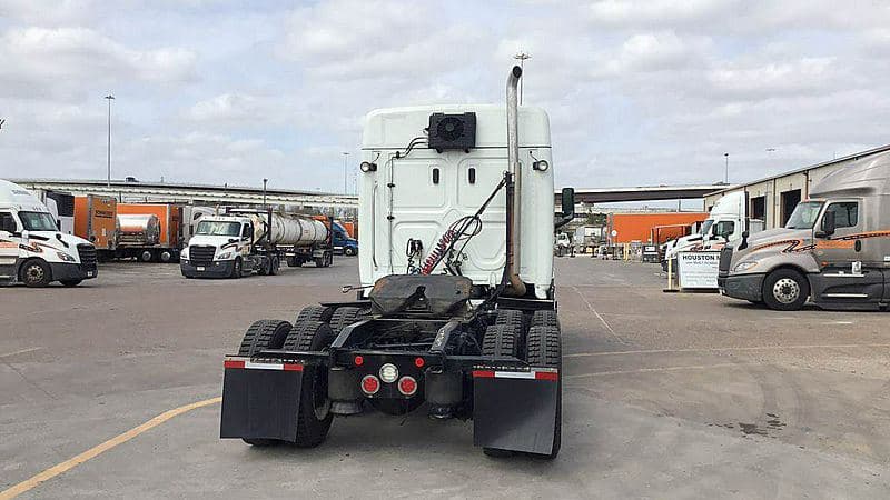 2022 Freightliner Cascadia 126 image 6