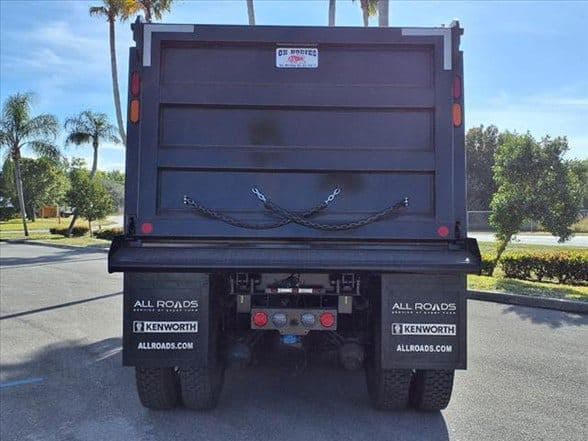 2025 Kenworth T880 image 6