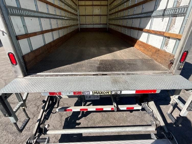 2022 International MV607 Box Truck - 220HP, 6 Speed Automatic, Roll up Door image 10