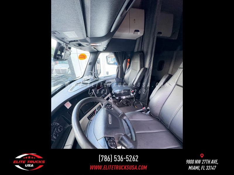 2022 Freightliner Cascadia 126 image 13