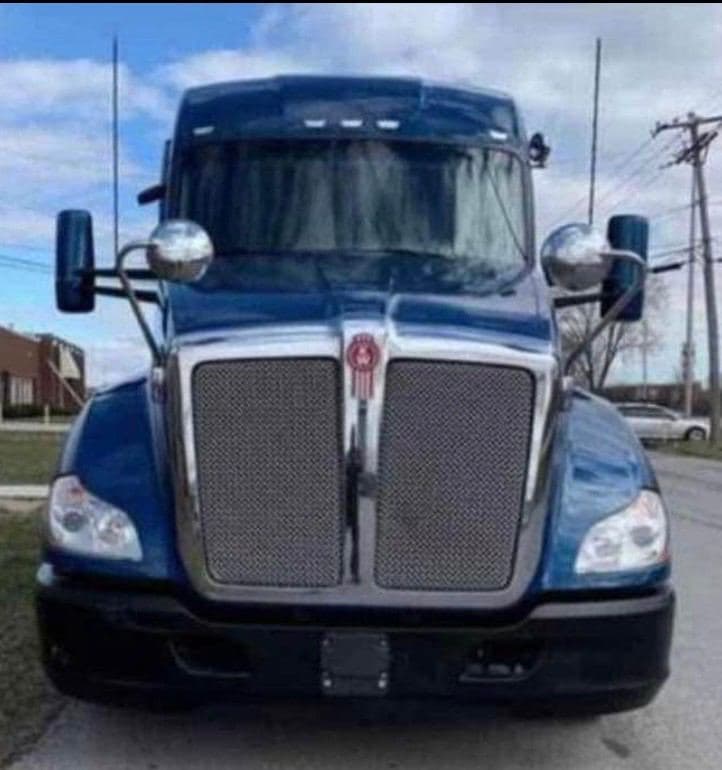 2018 Kenworth T680 image 2