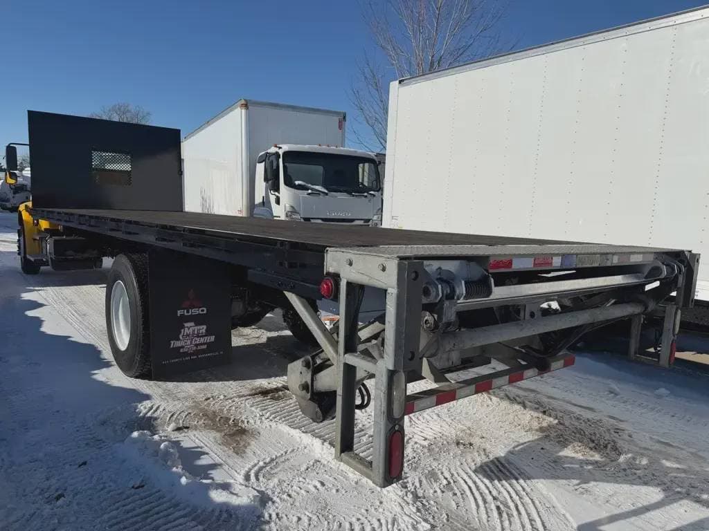 Used 2018 FREIGHTLINER Flatbed Truck, Stake Bed, Contractor Truck - BUSINESS CLASS M2 106 For Sale image 4