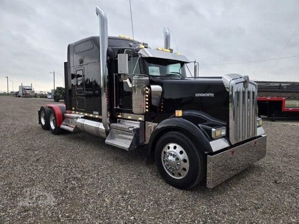 2021 Kenworth W9 Series image 7