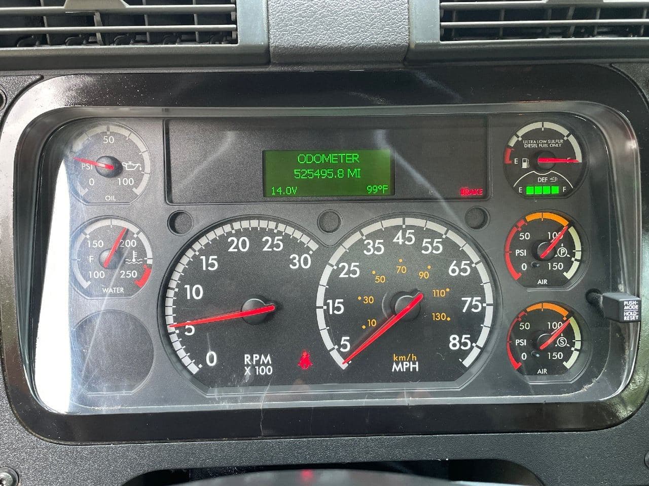 2019 Freightliner Cascadia 113 image 19