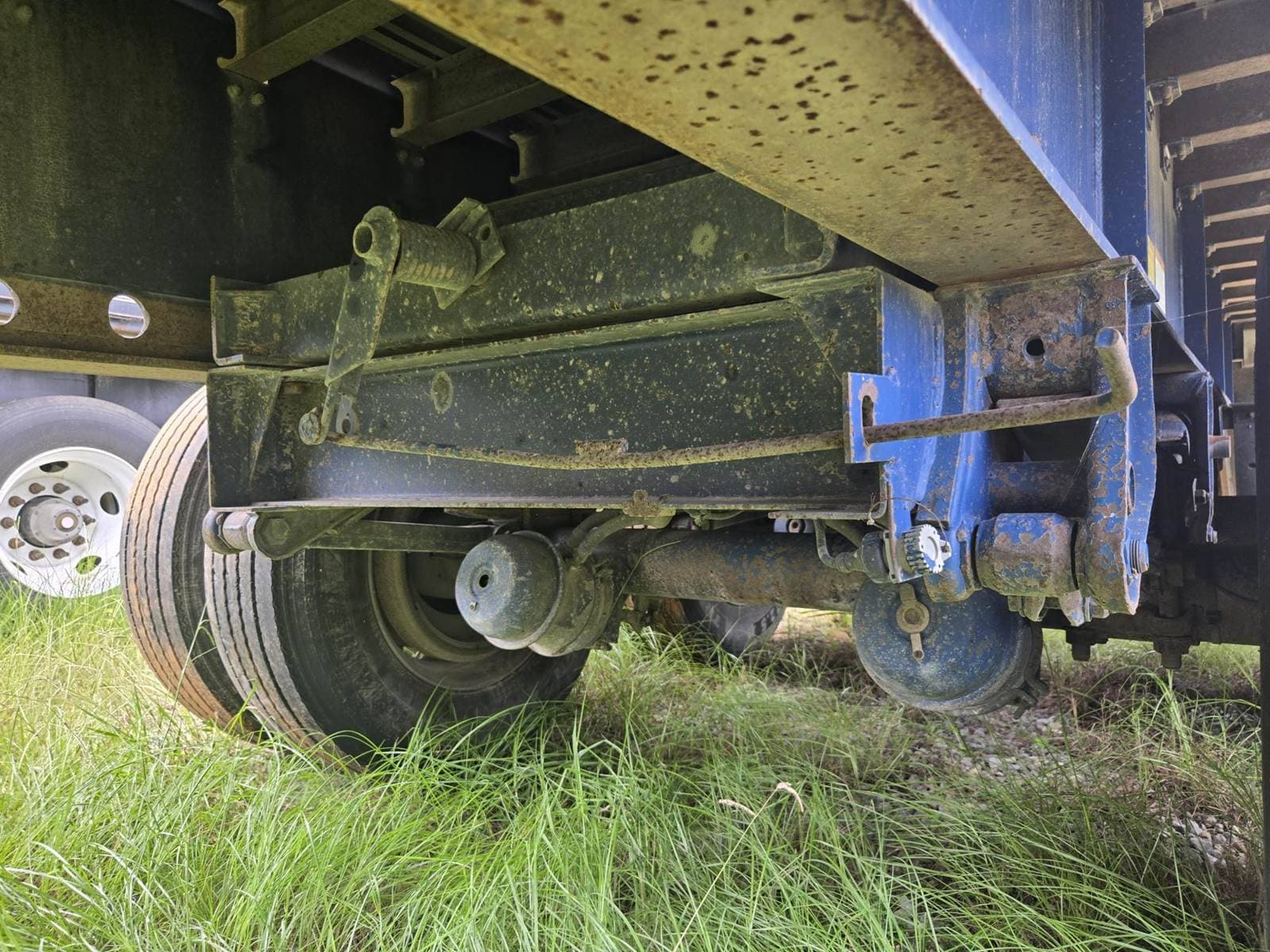 2005 Great Dane Flatbed Trailer image 5
