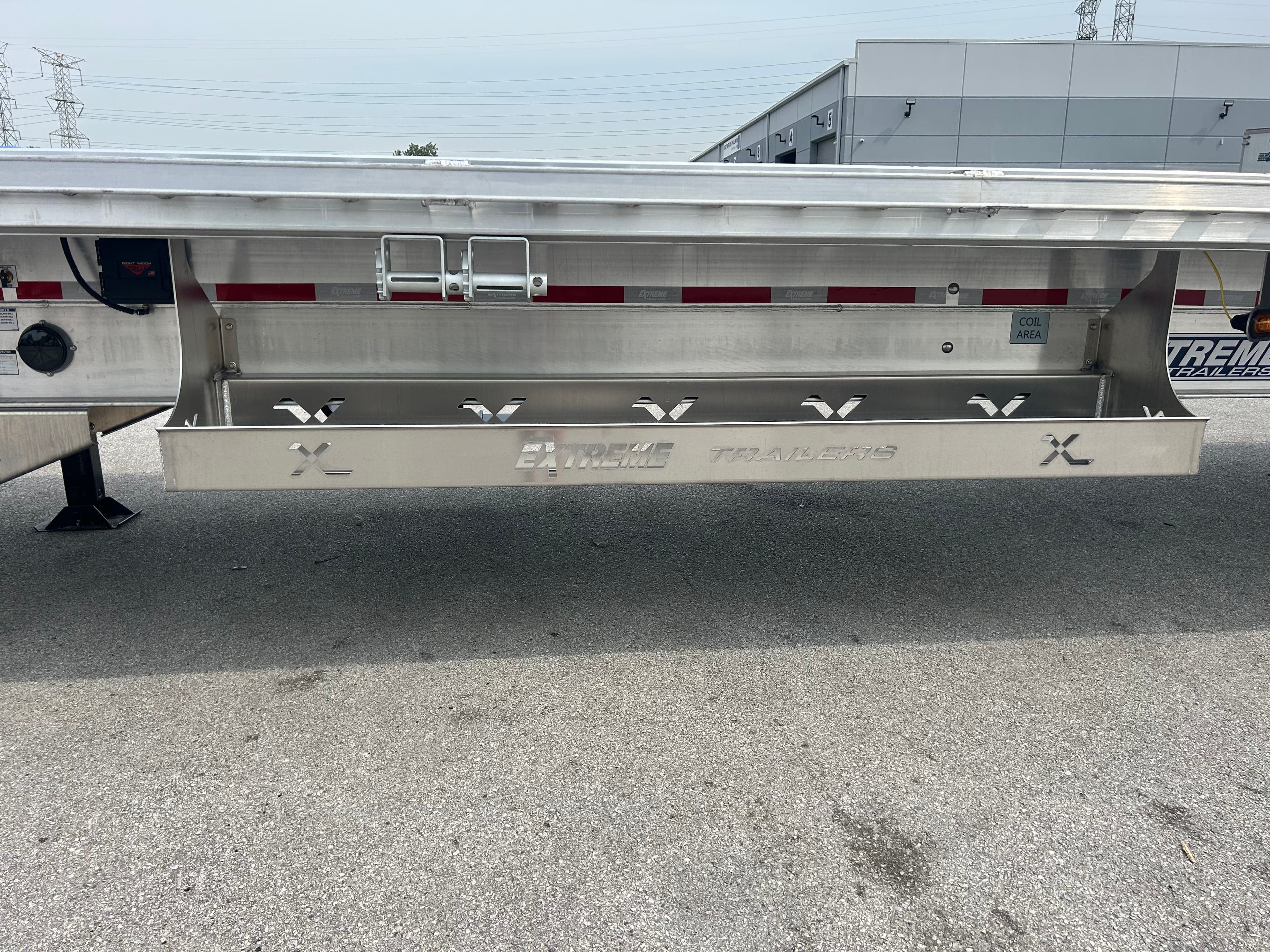 2026 Extreme XP55 – 53′ Rear Slide Low Profile image 8