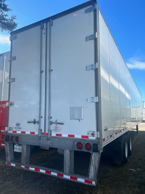 2023 Hyundai 1620 image 3