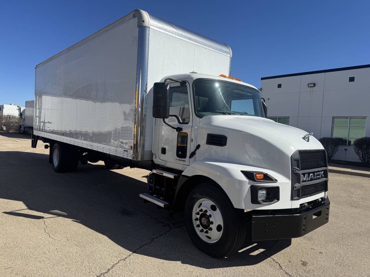 2022 Mack MD6 image 9