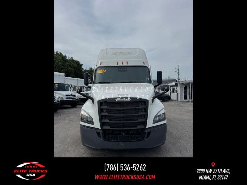 2022 Freightliner Cascadia image 9