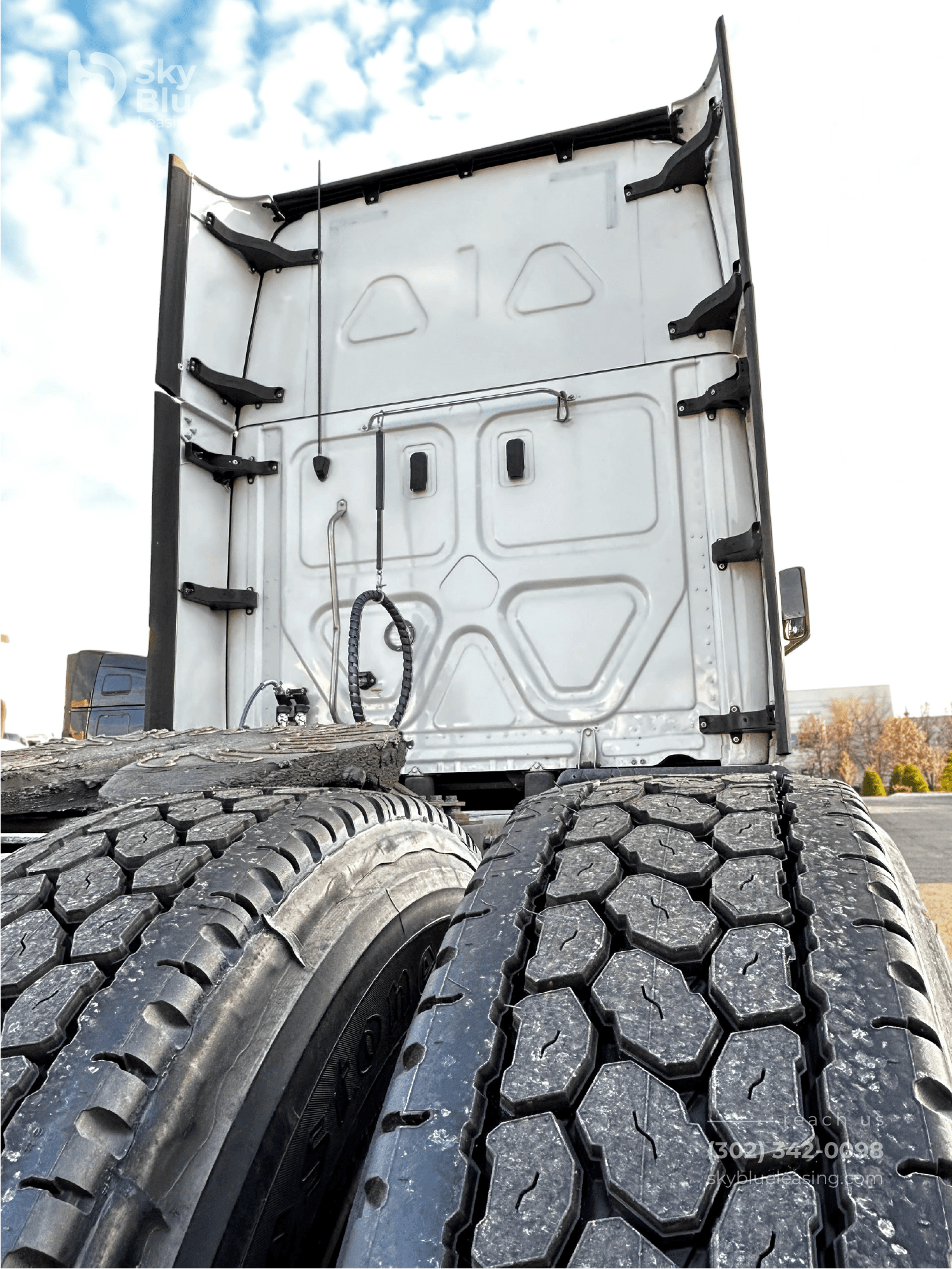 2021 Freightliner Cascadia image 6