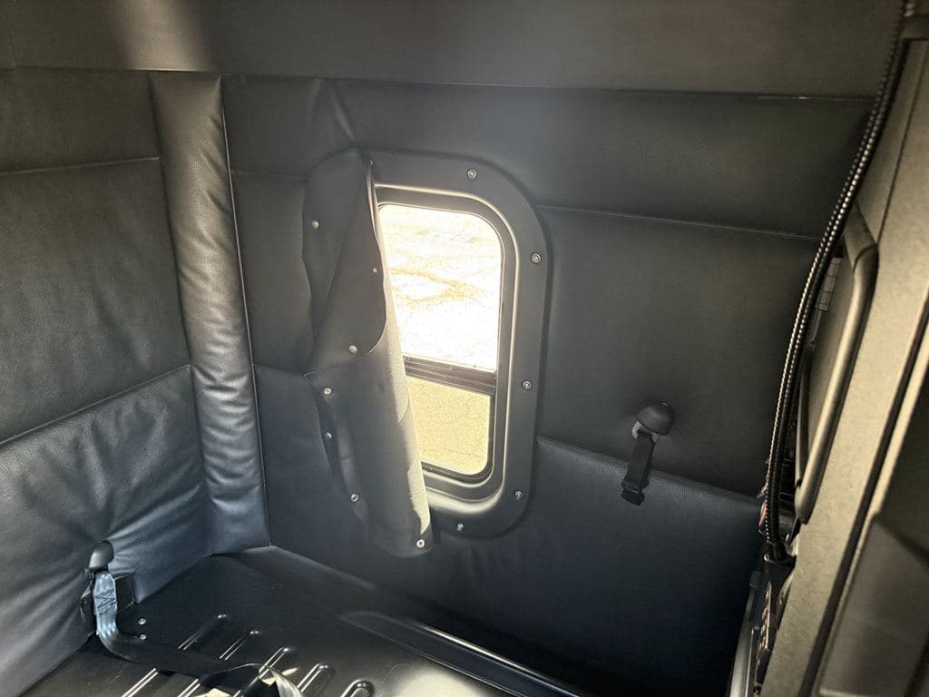 Used 2024 FREIGHTLINER PT126064ST image 14