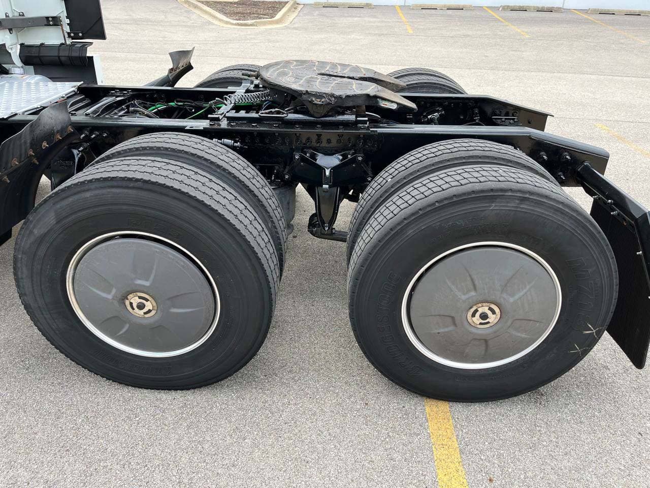 2020 Freightliner Cascadia 126 #1147 image 8