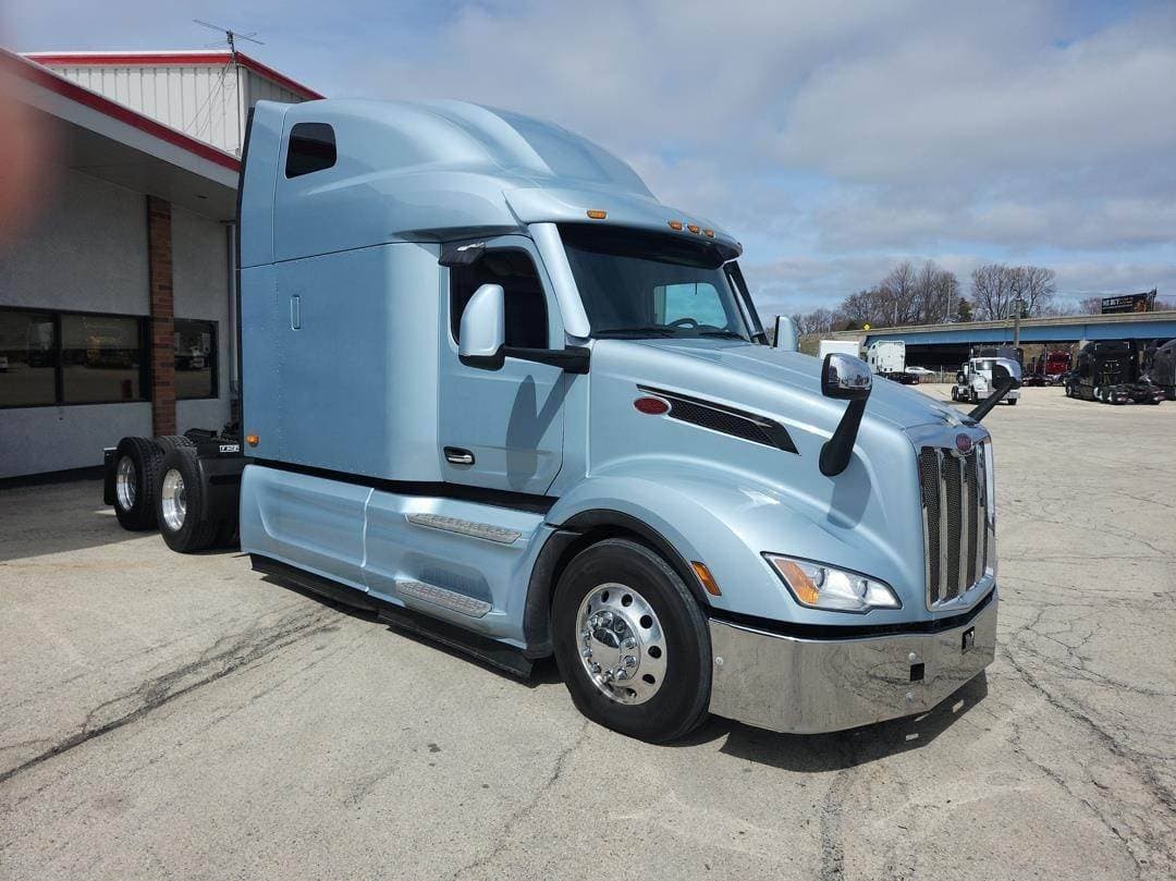 2024 Peterbilt 579 image 5