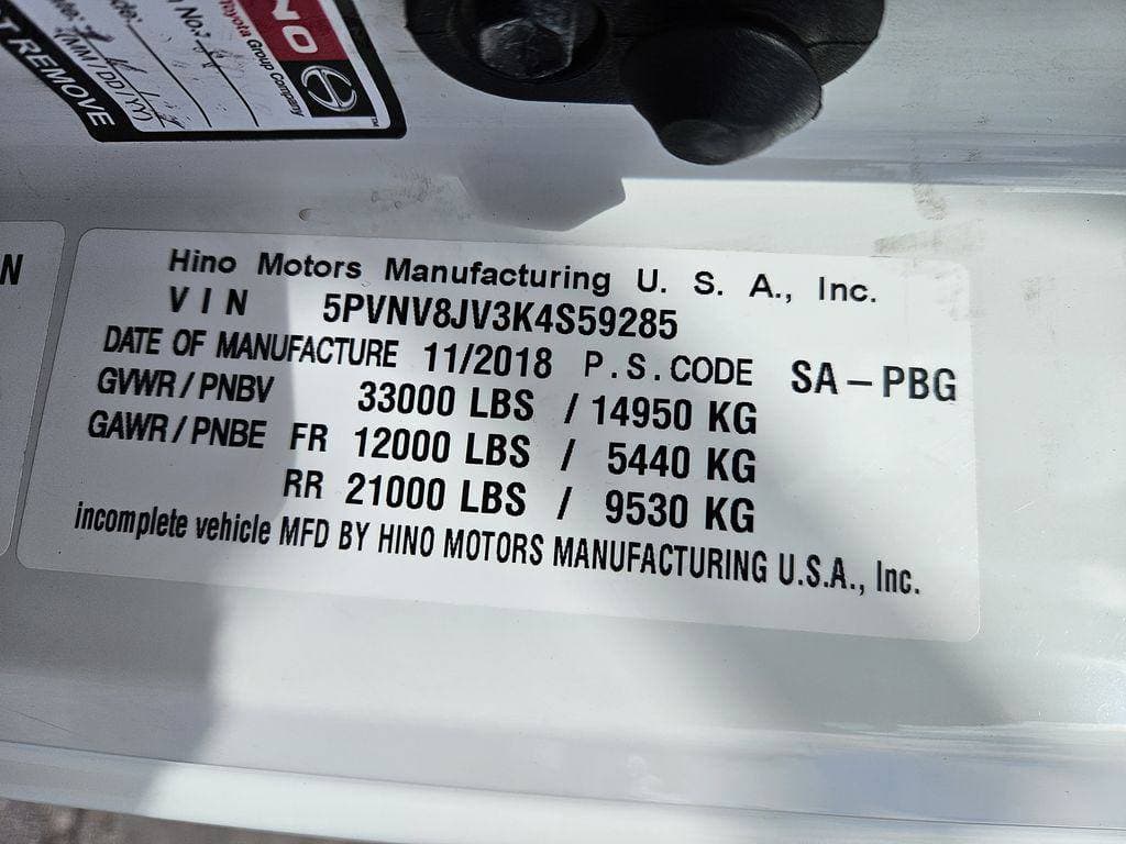 2019 Hino 338 image 15