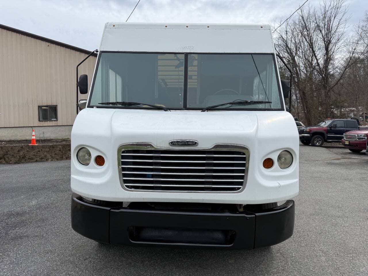 2017 Freightliner MT55 image 4