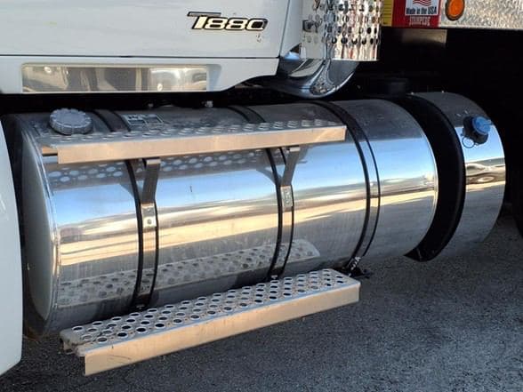 2025 Kenworth T880 image 12