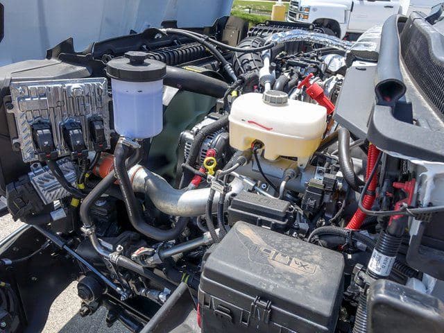 2024 Chevrolet Silverado 4500HD Work Truck image 30