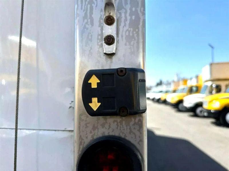 2020 International MV607 image 10