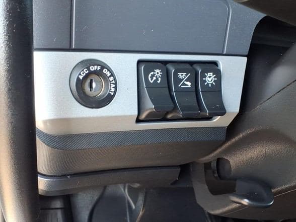 2023 Kenworth T880 image 16