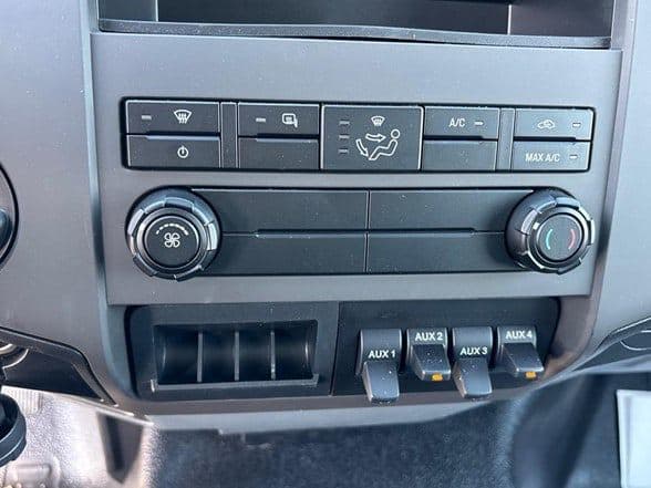 2025 Ford F650 SD image 14