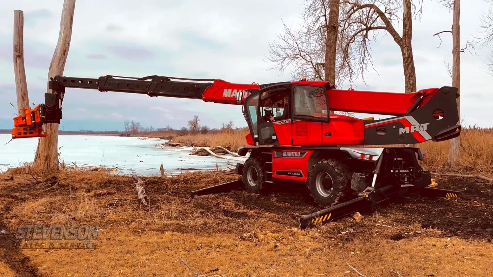 2024 MANITOU MRT3570 W/ Woodcracker CS750 image 6
