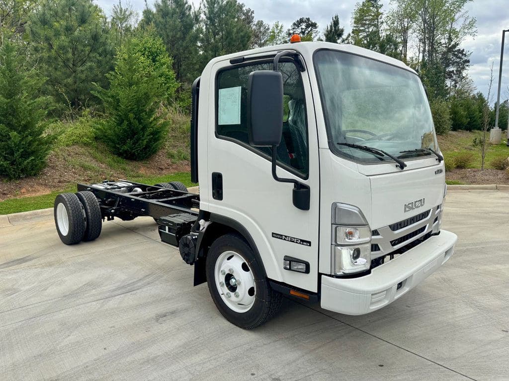 New 2026 ISUZU NPR-HD image 1
