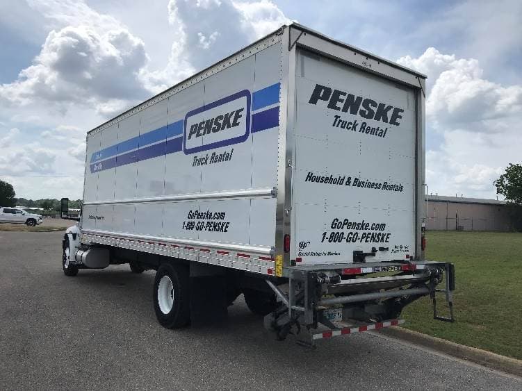 2022 International MV607 Box Truck - 220HP, 6 Speed Automatic, Roll up Door image 6