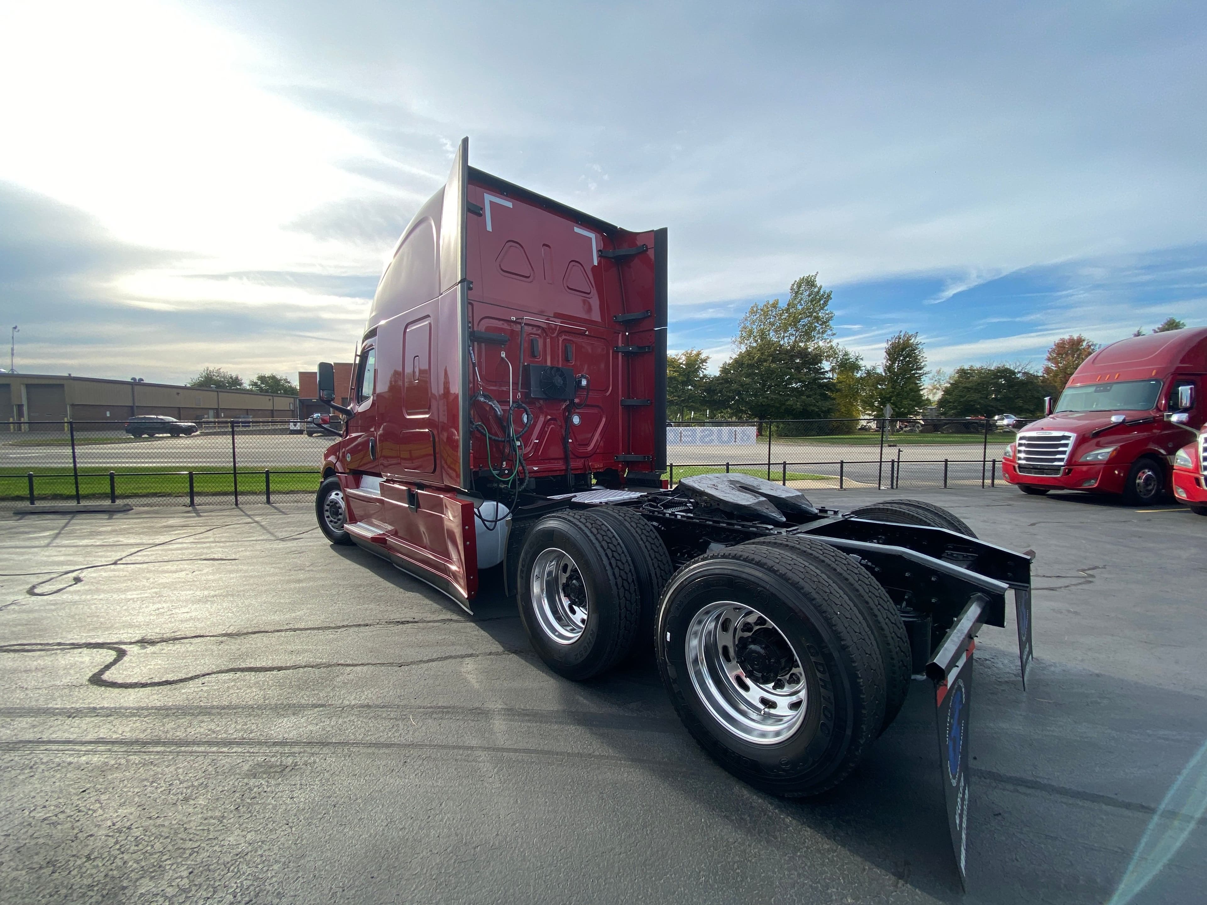 2021 Freightliner Cascadia image 6