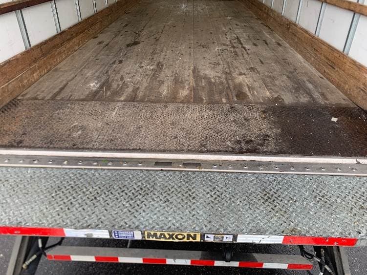 2022 International MV607 Box Truck - 220HP, 6 Speed Automatic, Roll up Door image 10