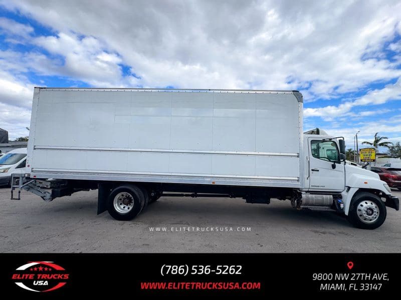 2020 Hino 268 image 7