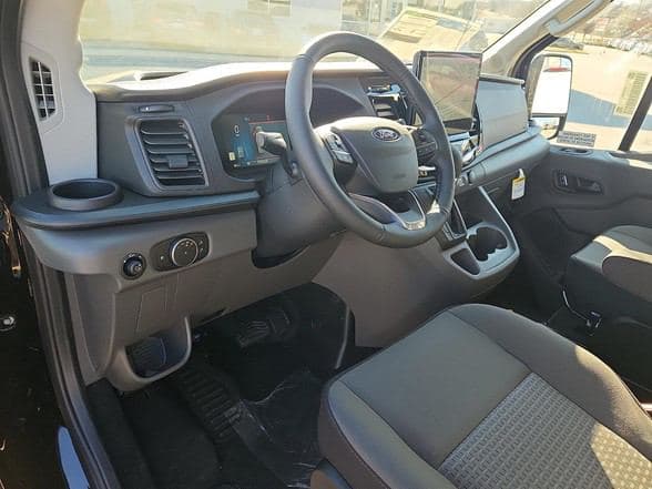 2026 Ford Transit image 5