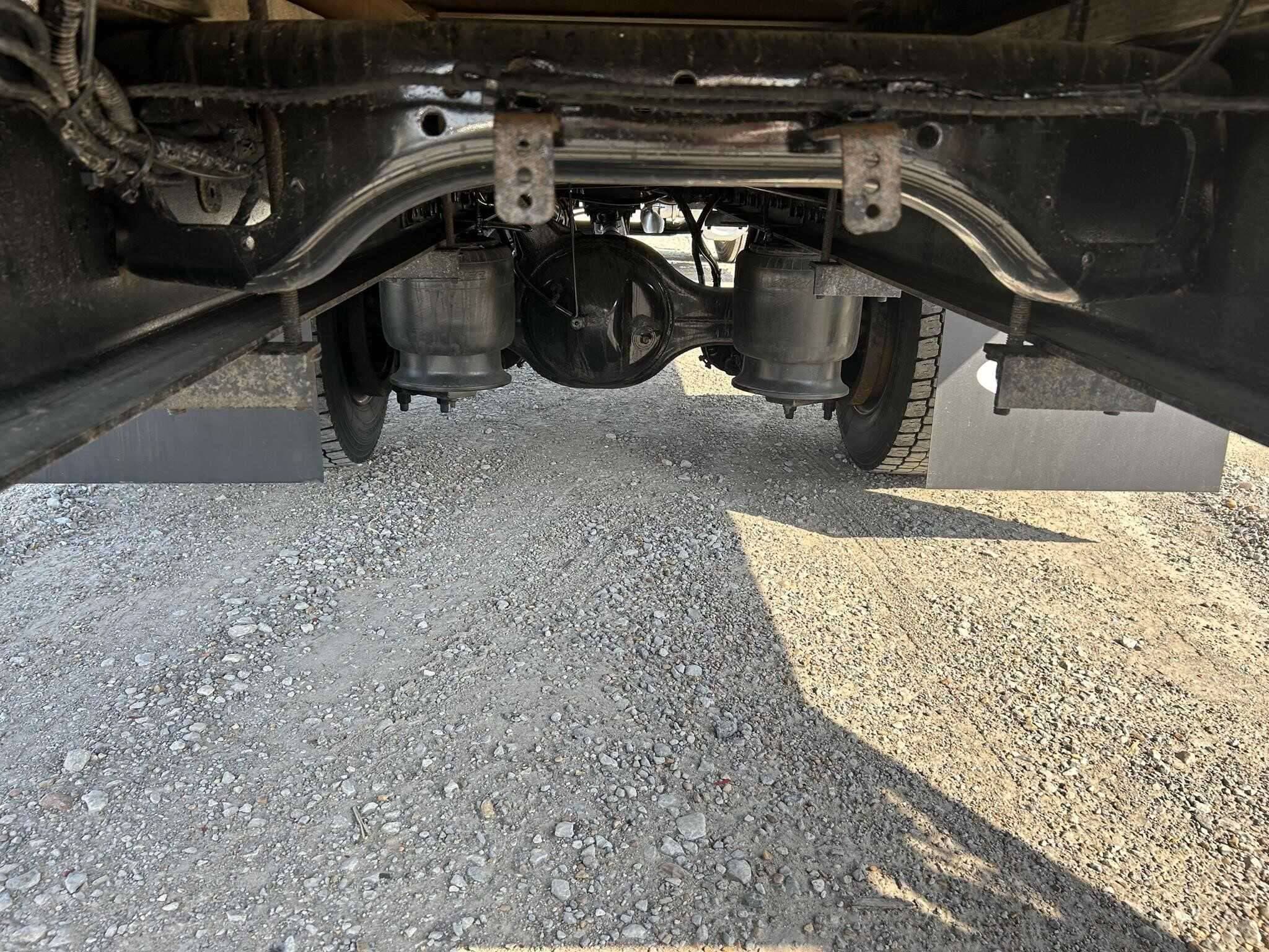 2020 Freightliner M2 image 12
