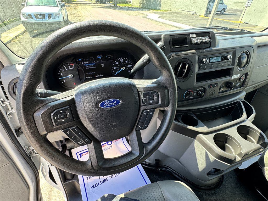 2022 Ford Commercial Vans image 50