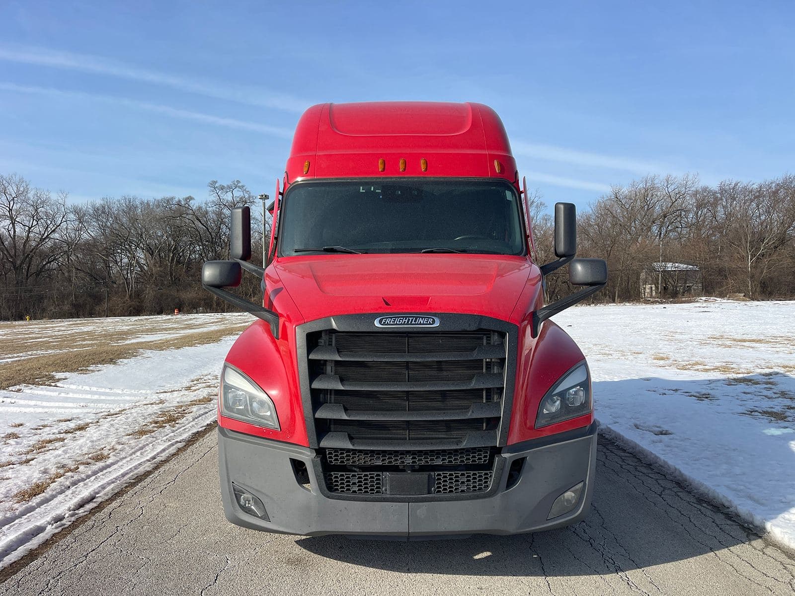 2022 Freightliner Cascadia image 2