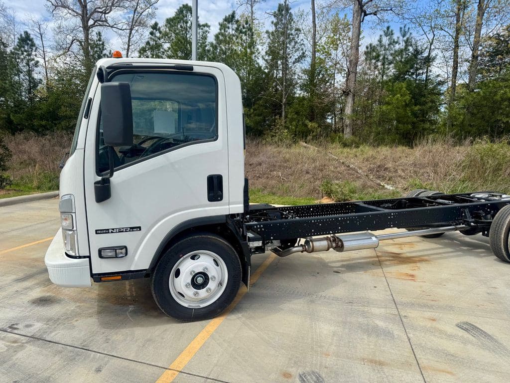 New 2026 ISUZU NPR-HD image 7
