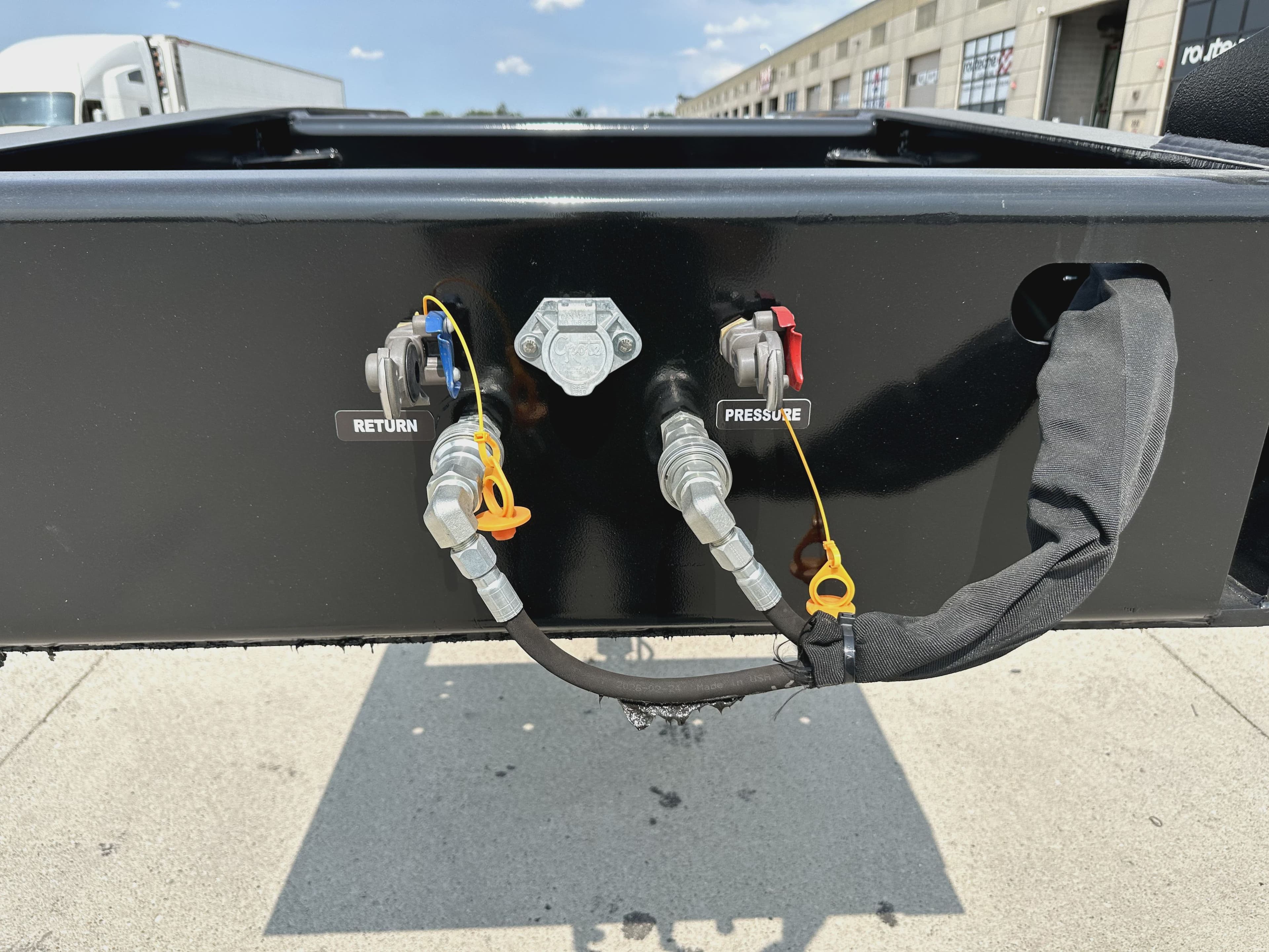 2027 XL 90 HDE Defender image 9