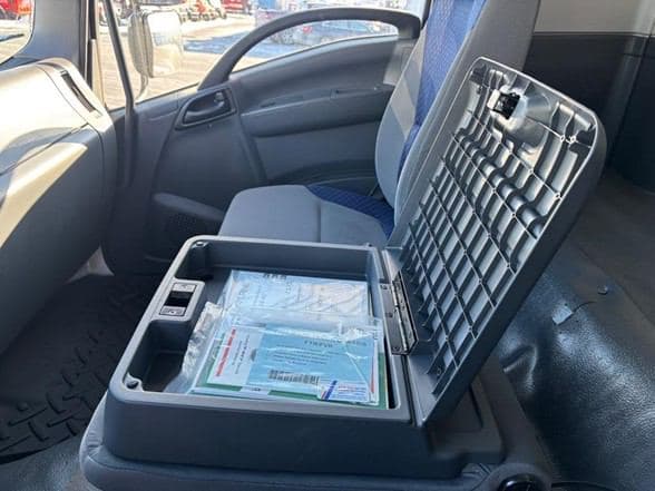 2025 Isuzu FTR image 18