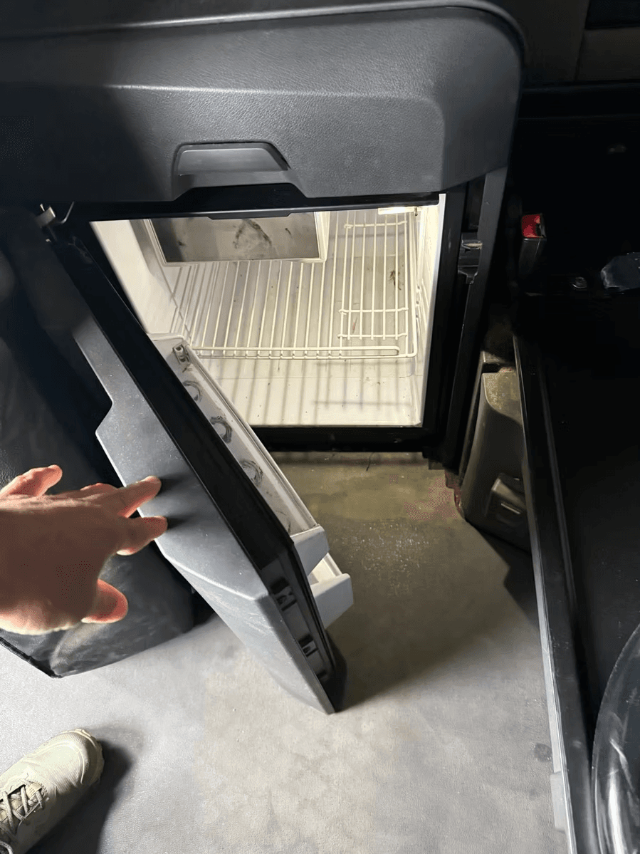 2022 Freightliner Cascadia image 8